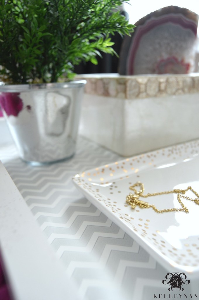 Wrapping Paper on White tray DIY