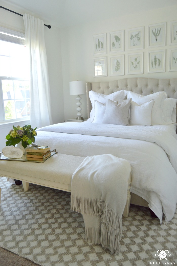 8 Guest Bedroom Essentials and Luxuries Your Company Will Thank You For -  Kelley Nan