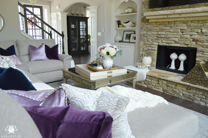 fall-living-room-with-purple-and-blue-pillows