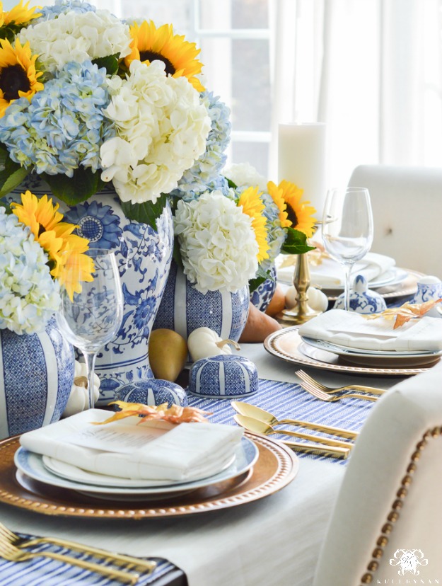 https://kelleynan.com/wp-content/uploads/2016/10/FEATURE-Blue-and-White-Thanksgiving-Table.jpg