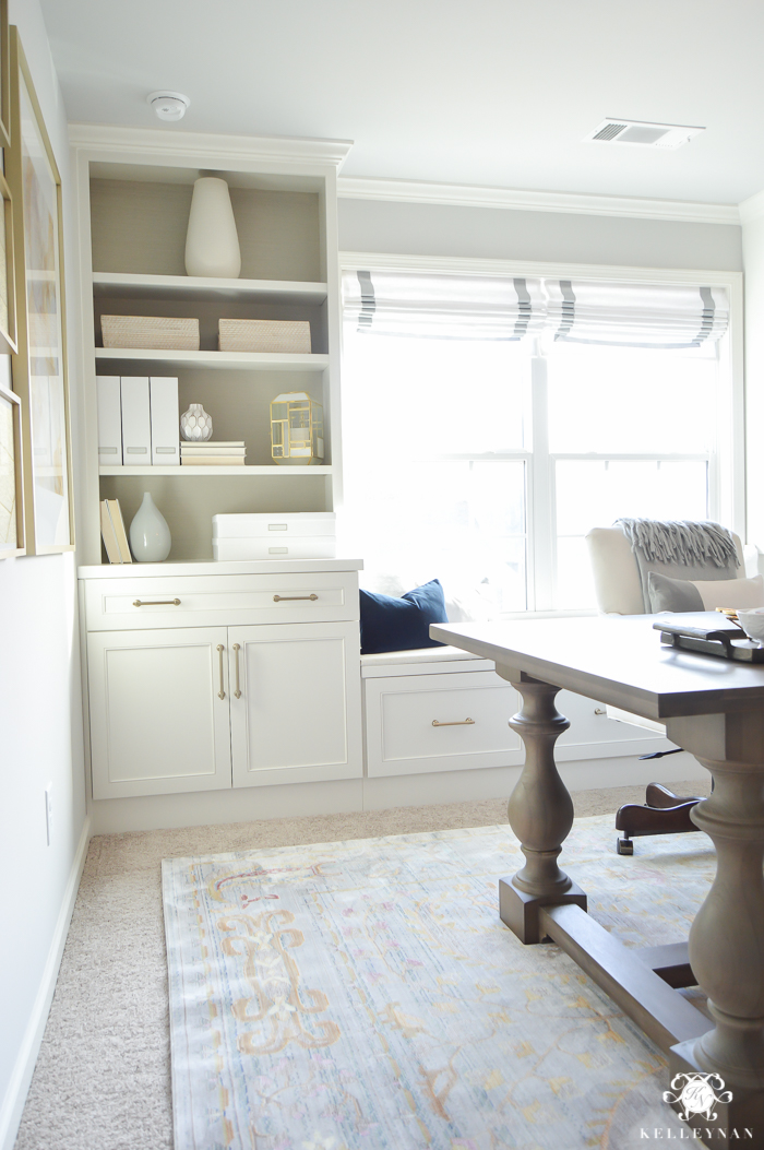 https://kelleynan.com/wp-content/uploads/2016/11/Neutral-White-and-Gold-Home-Office-Makeover-with-Built-Ins-27-of-30.jpg