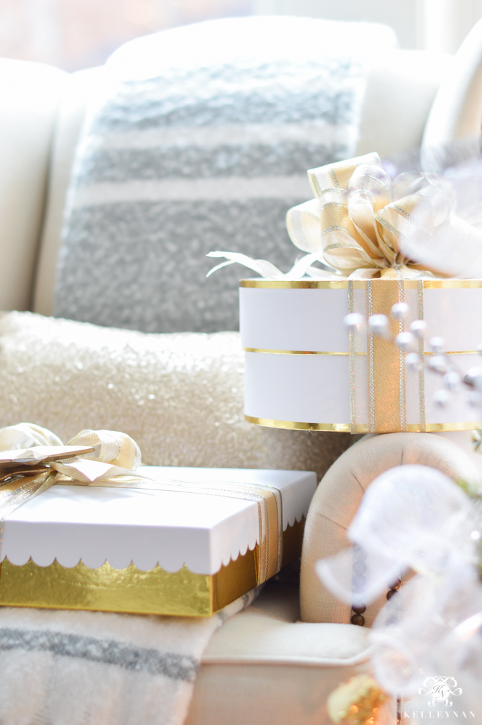 sugar-paper-wrapping-and-boxes-for-christmas