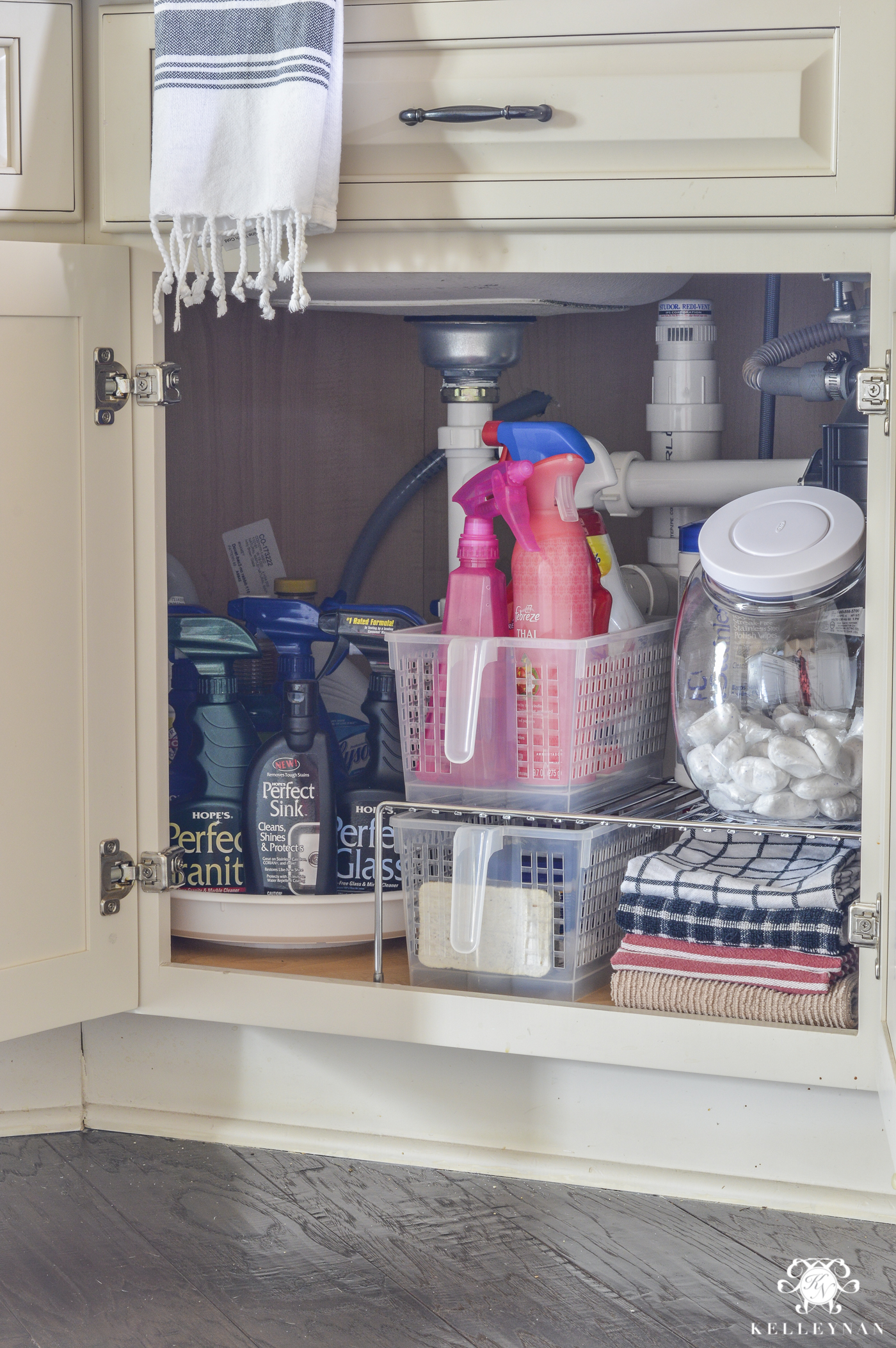 Organization Ideas When There's No Drawers in the Bathroom- Kelley Nan