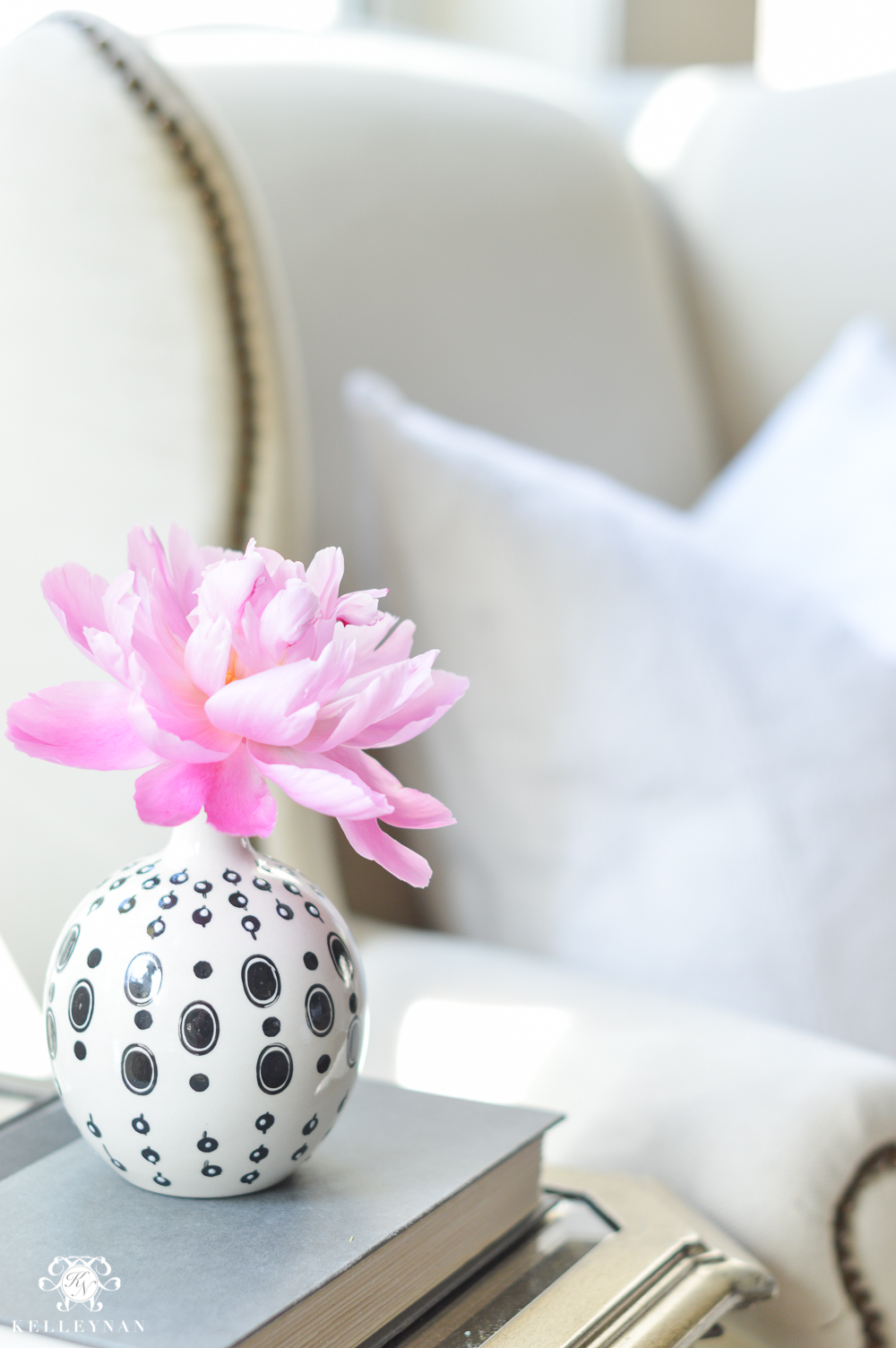 Easy Tropical Bar Cart with Peonies and Pineapple- sitting nook with peonies