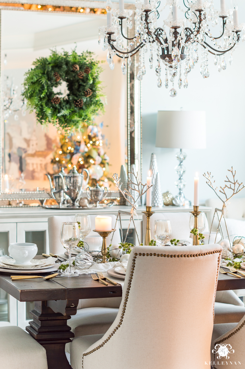 Christmas table decor ideas with reindeer and ornament centerpiece