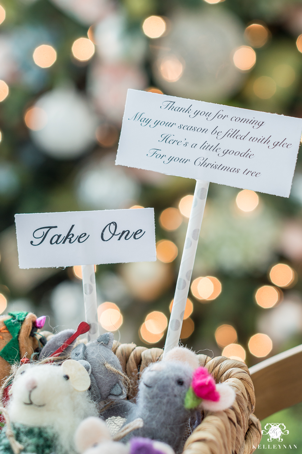 Holiday guest favor ideas with sayings