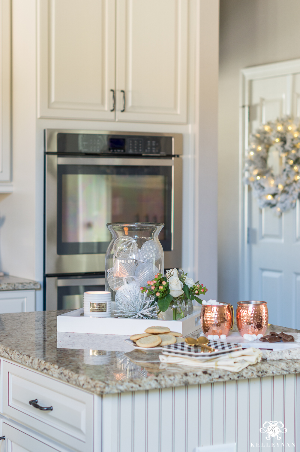 Christmas kitchen decor ideas with copper mugs and treats