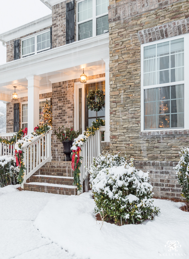 How to Hang Garland on Stairs + Entryway Christmas Decor - Bless