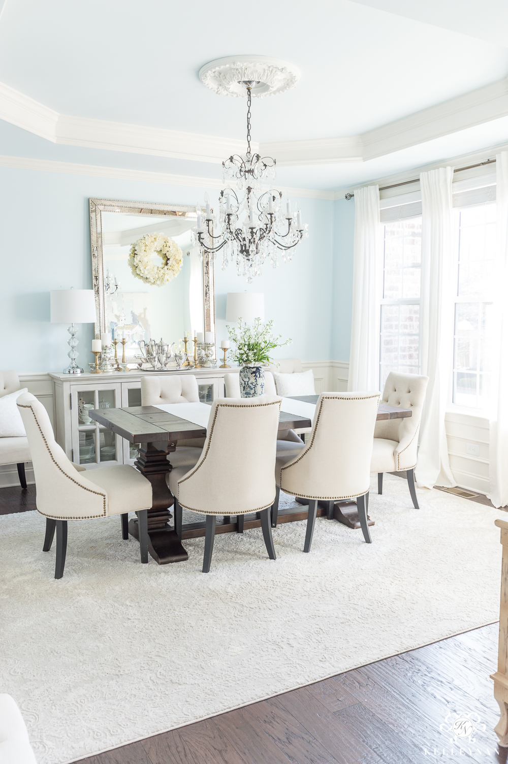 Elegant, Traditional DIning Room Design