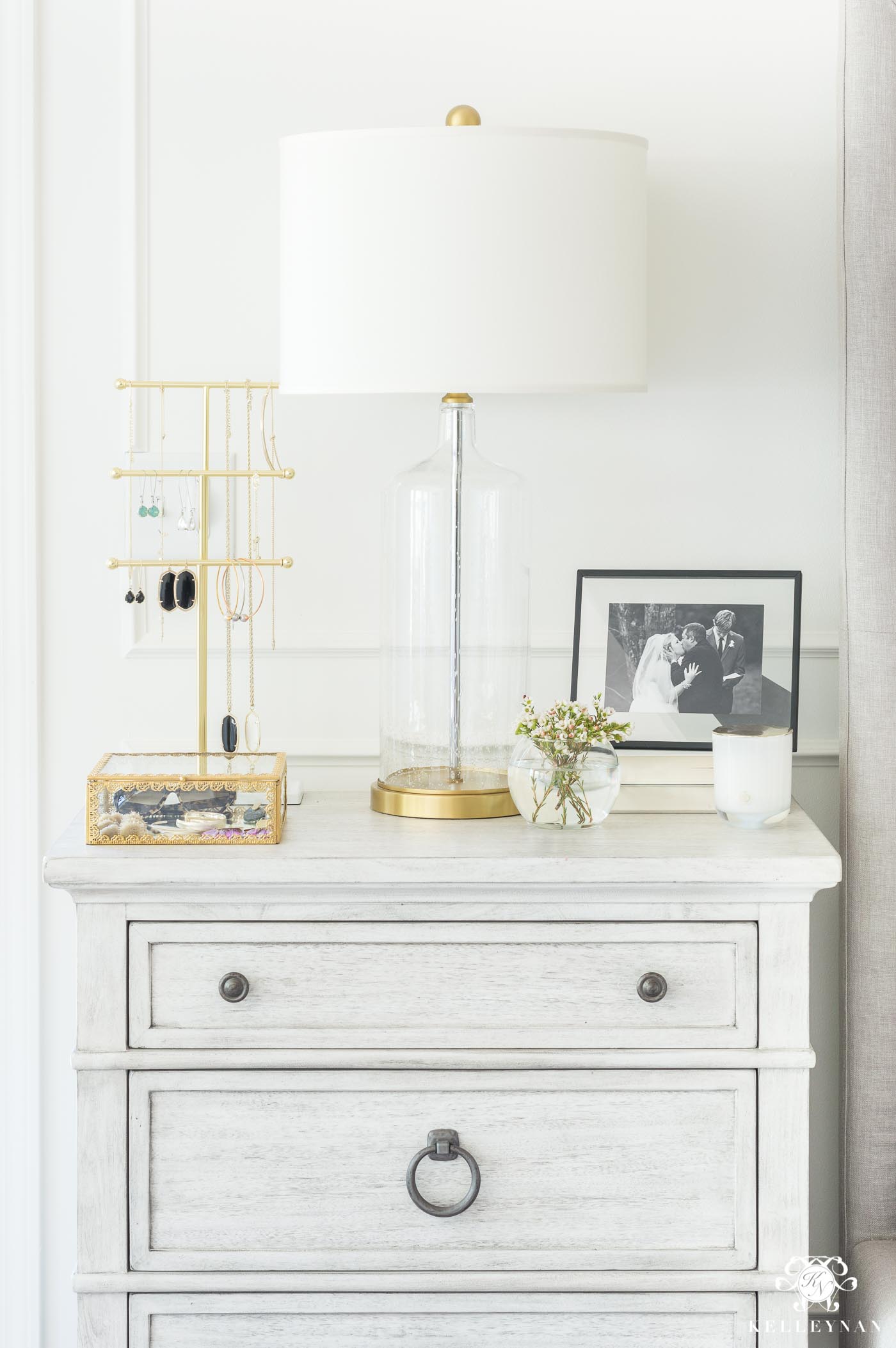 How to style a nightstand with jewelry and accessories