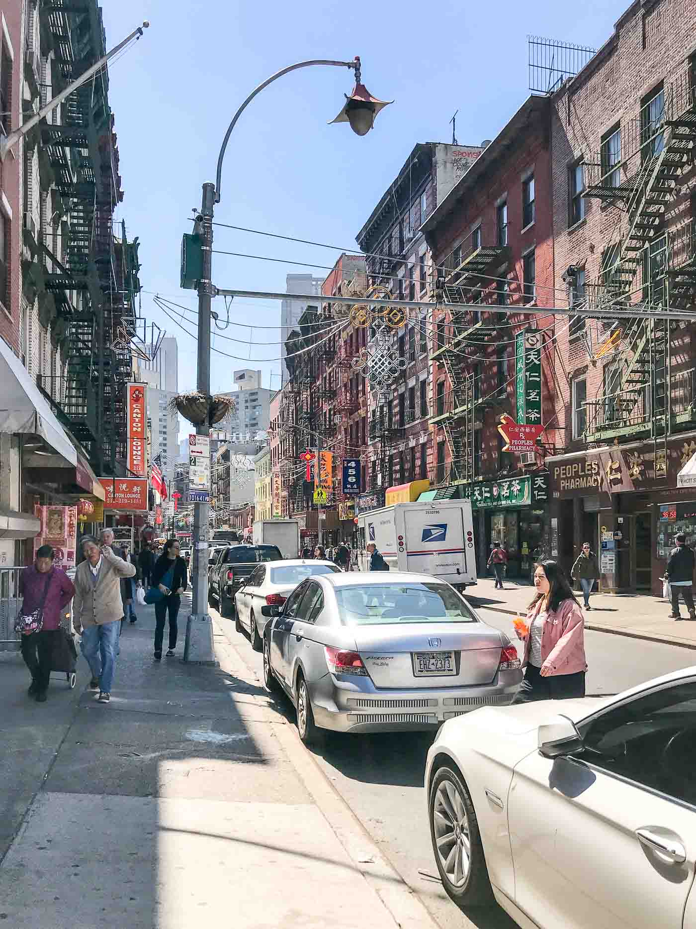 Walking through China Town in NYC