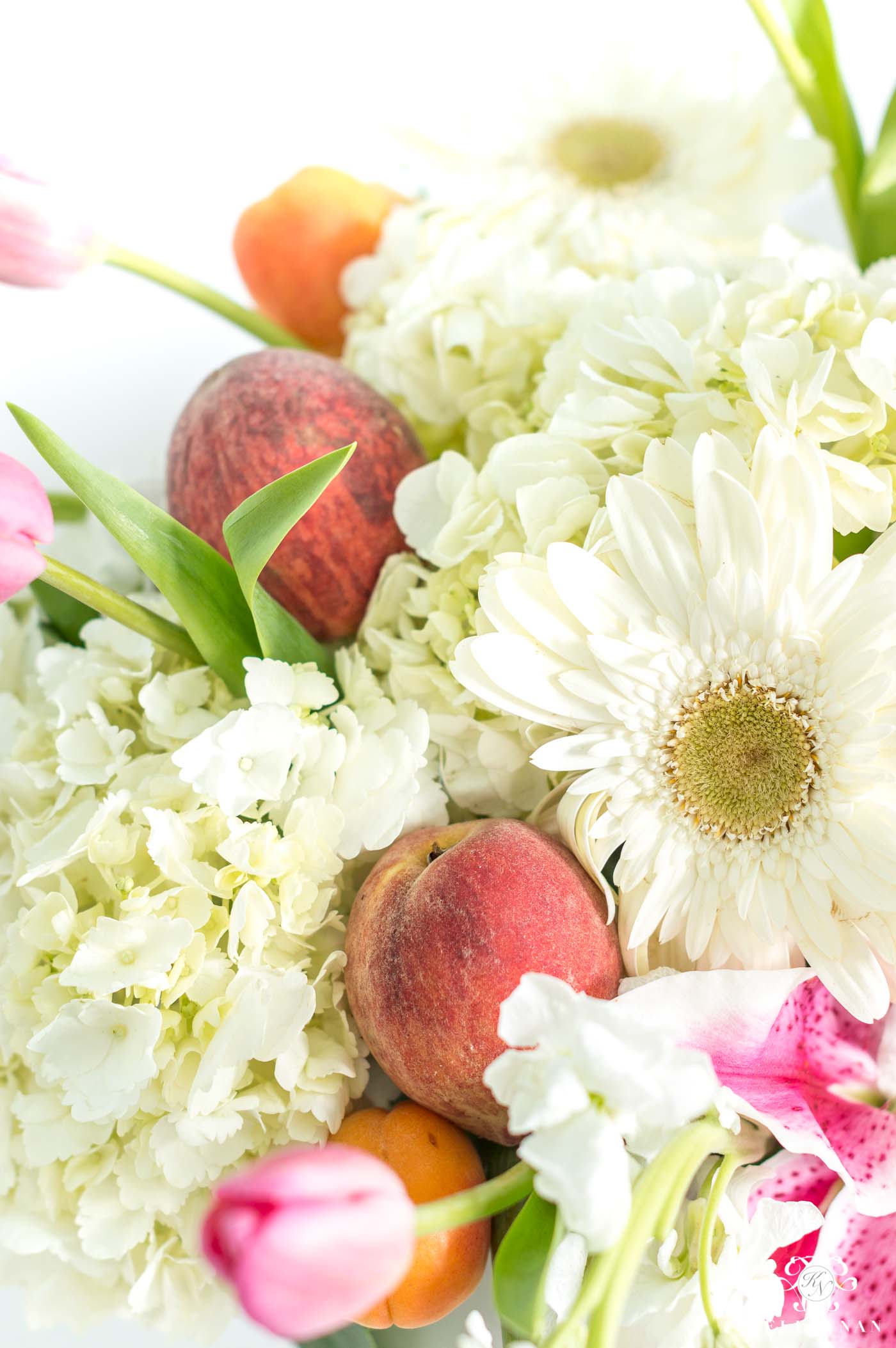 How to incorporate Peaches into a Flower Arrangement