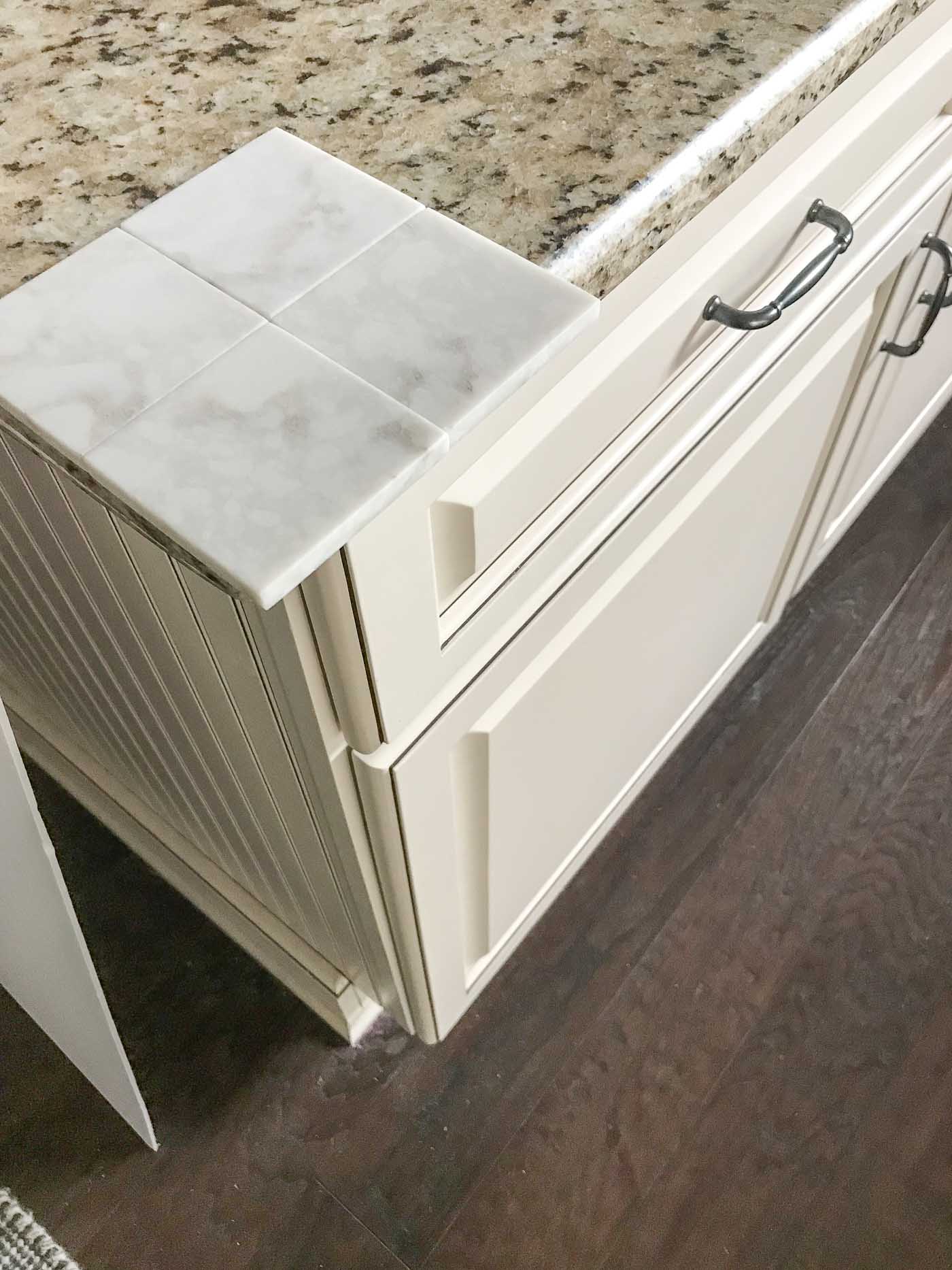 Cream Kitchen, What Color Countertops With Cream Cabinets