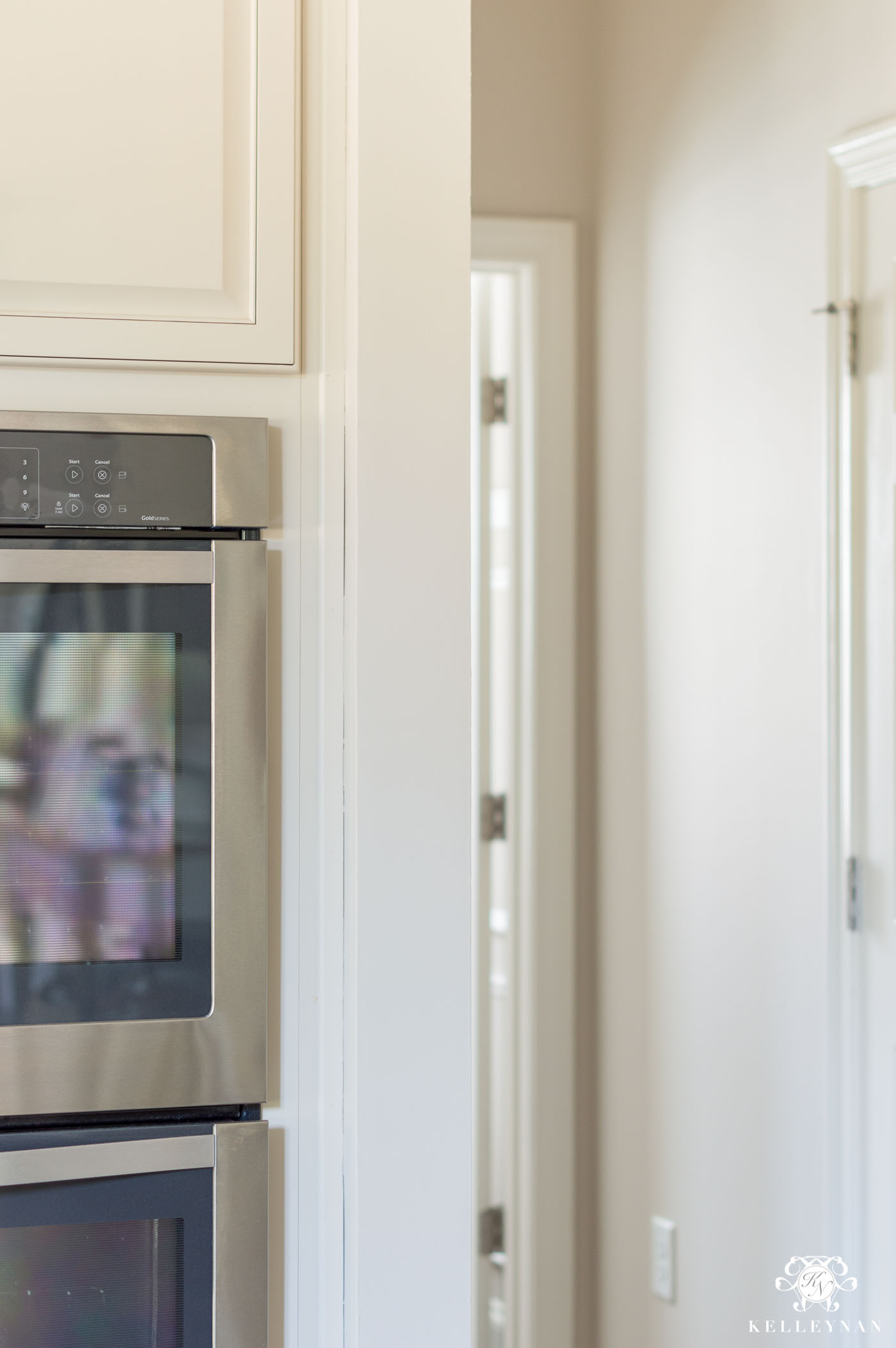 Mixing edgecomb gray by bm with cream kitchen cabinets