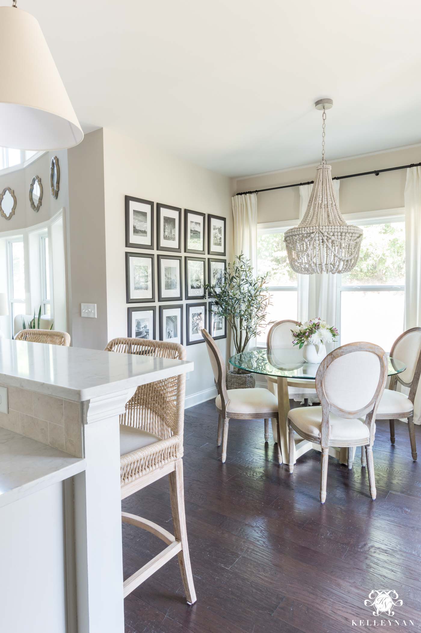 Breakfast Nook with Beaded Chandelier and Edgecomb Gray Pain