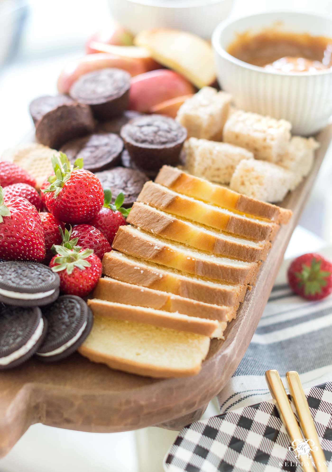 Easy Fondue Dessert Board (Plus, Other Killer Party Platter Ideas)