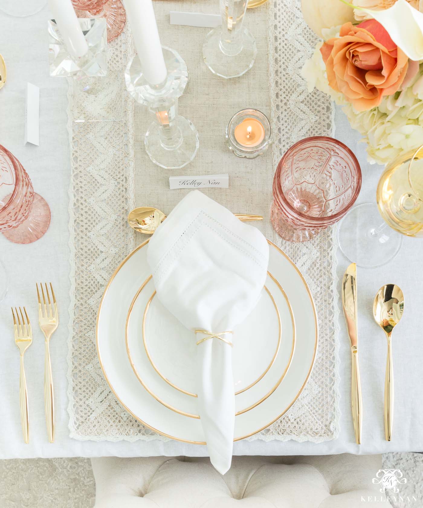 Thanksgiving Dinner Place Setting and Table Decorations