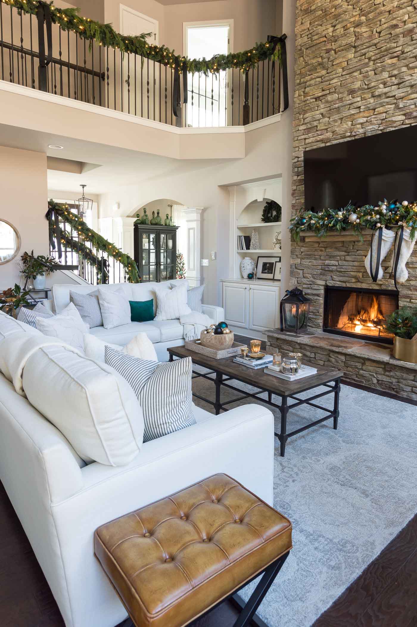 Christmas living room decoration ideas