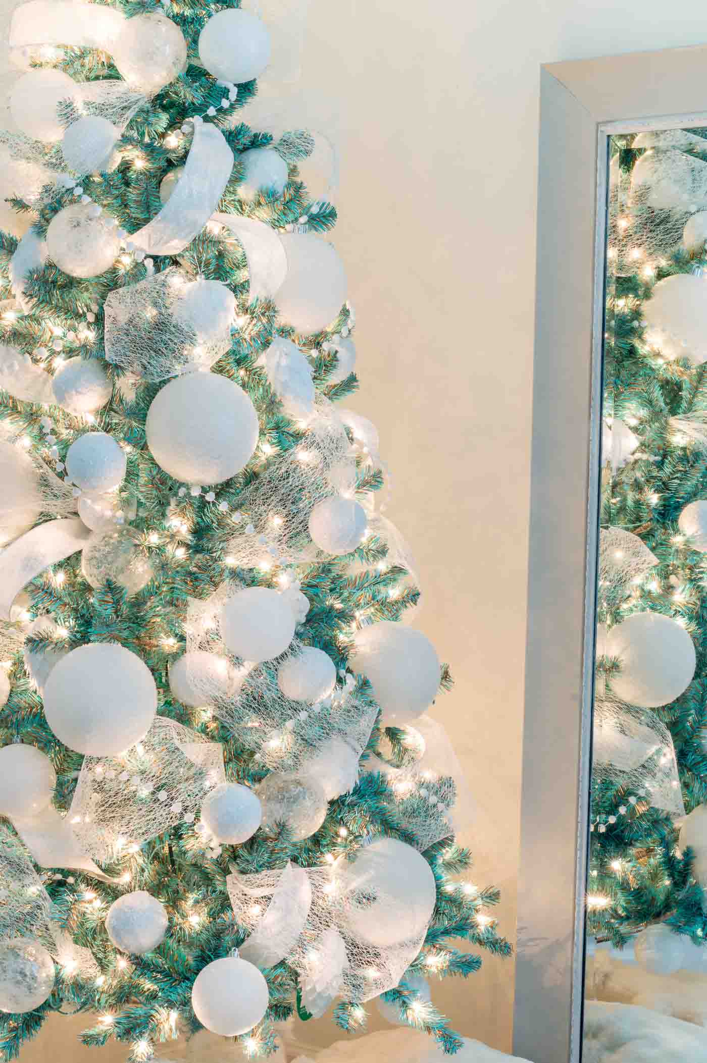 Blue Tiffany & Co themed Christmas tree