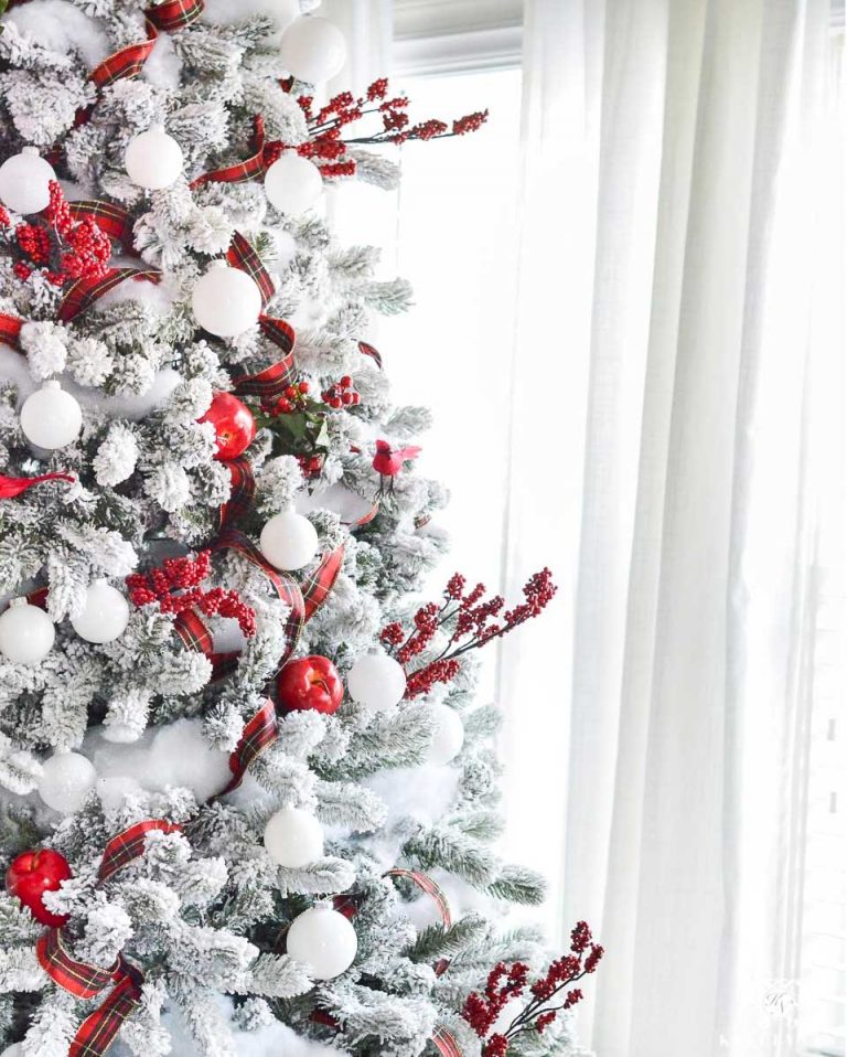 16 Christmas Tree Themes and Christmas Decoration Color Ideas