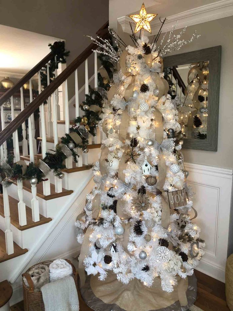 50 Reader Christmas Tree Beauties You've Gotta See!