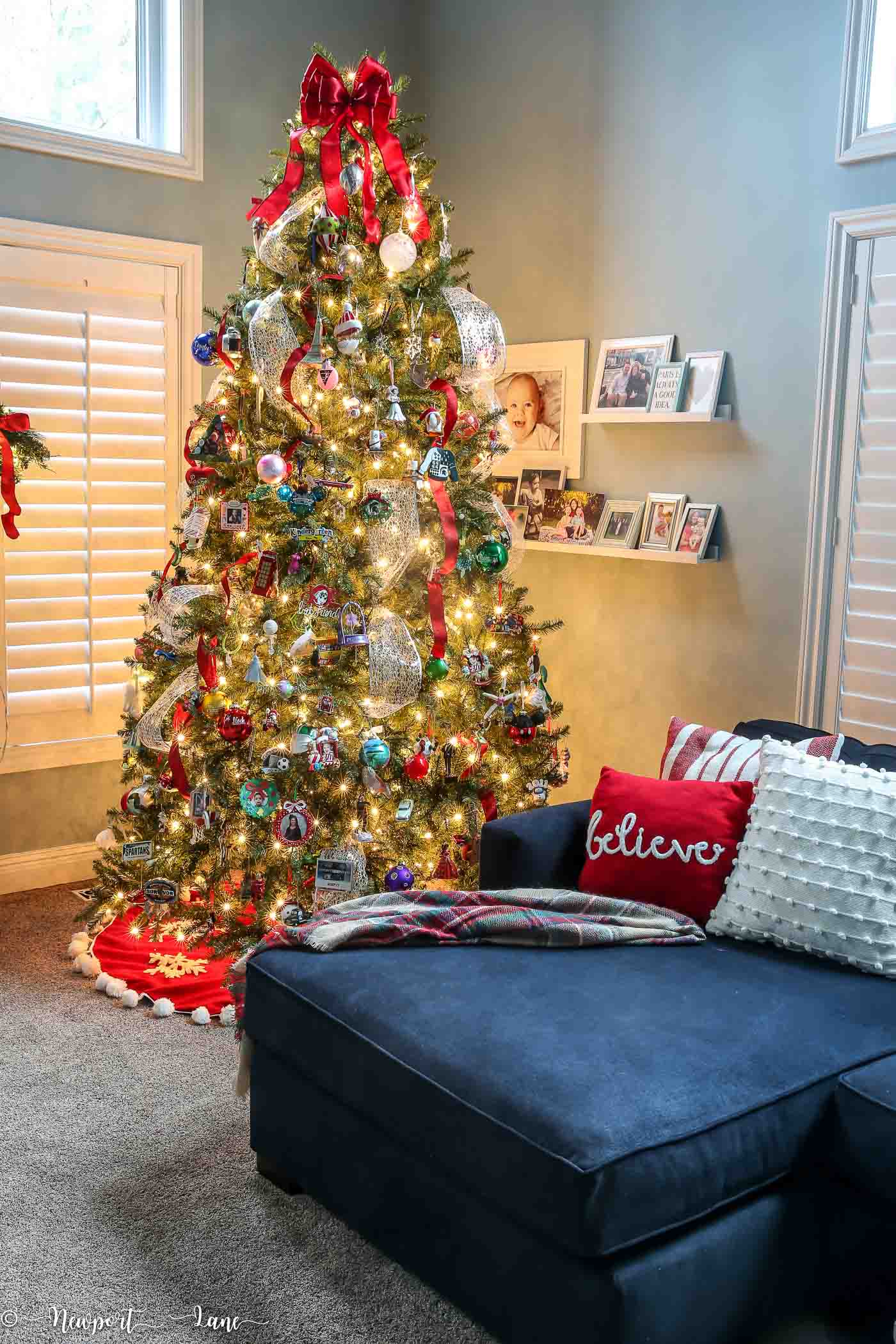 50 Christmas Tree Ideas with Different Themes and Colors