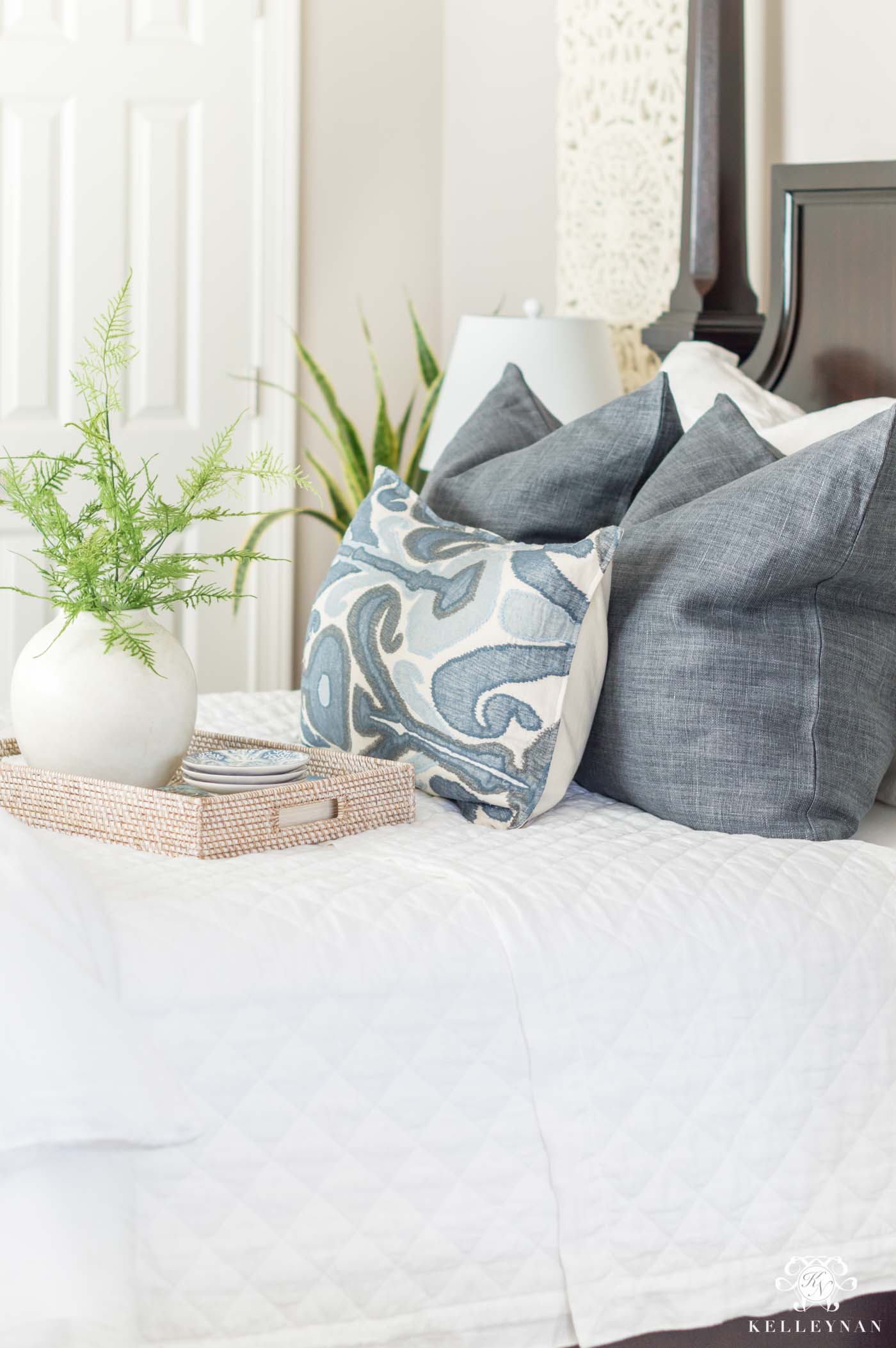 Pretty blue and white guest bedroom with design and decor ideas