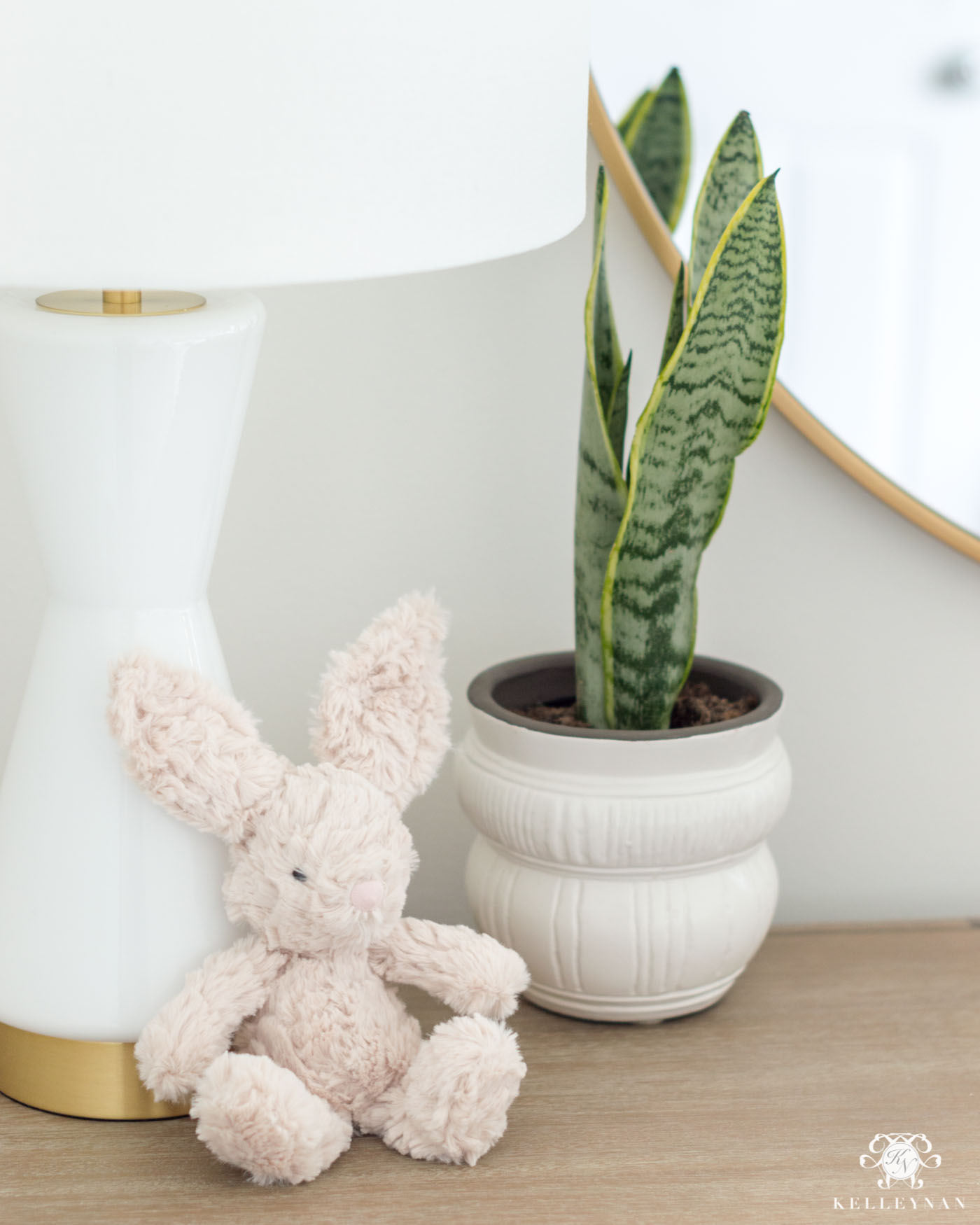 nursery dresser details