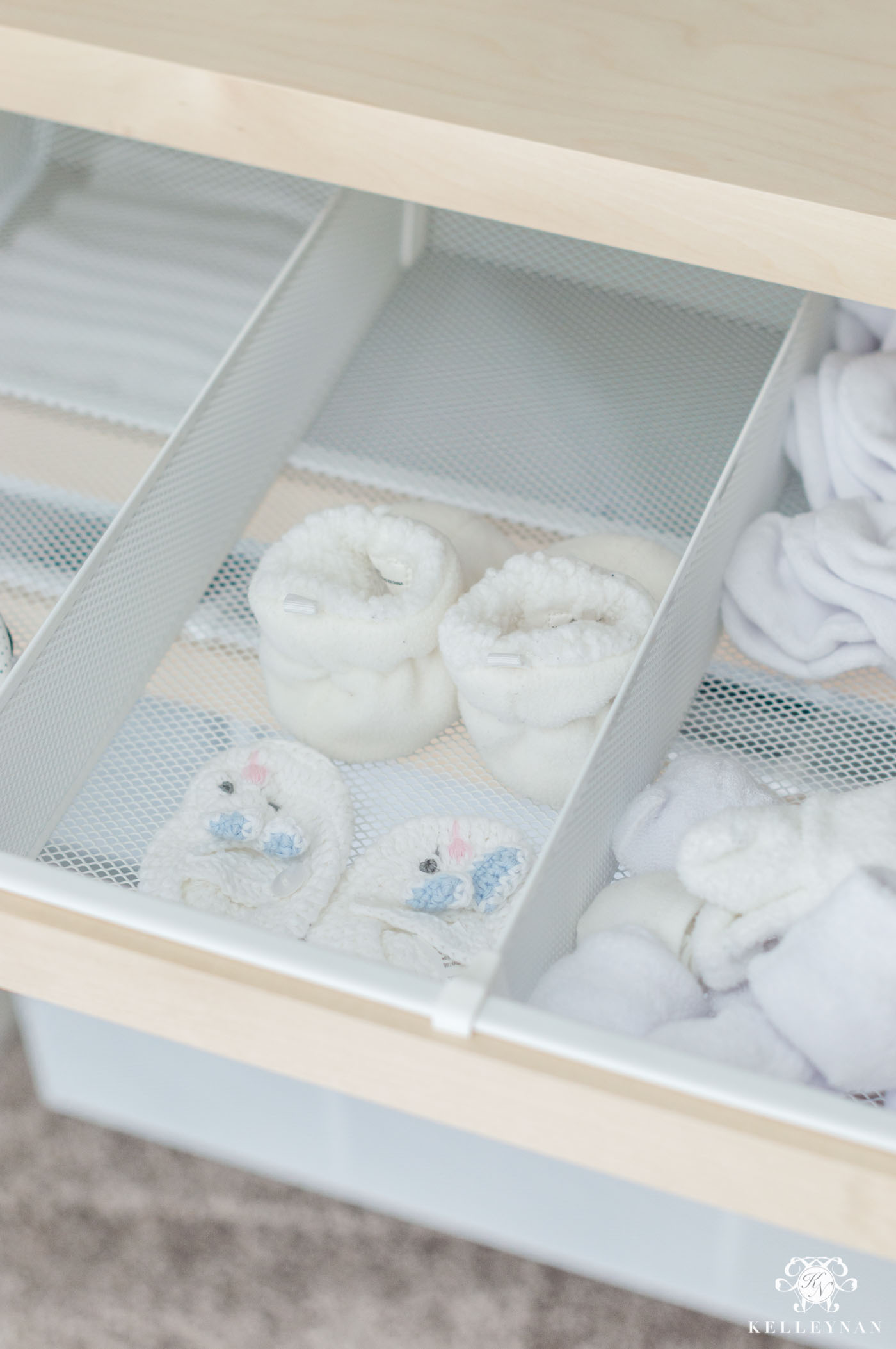 Elfa drawer organization for kid closets