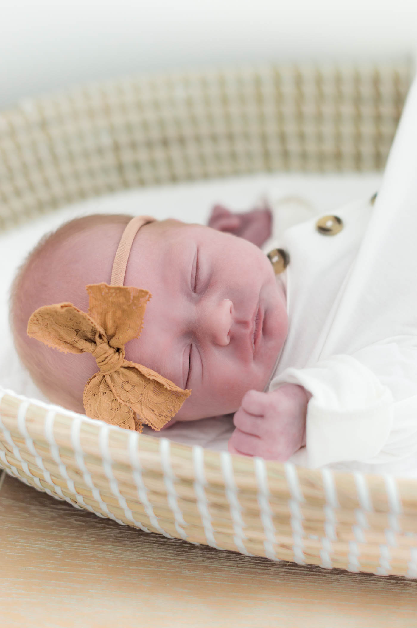 Cinnamon lace headband