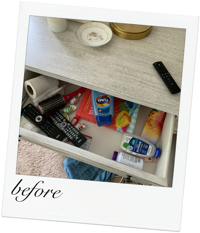 How to organize a nightstand with all the essentials