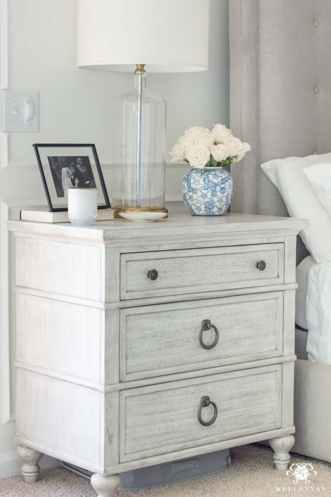 4 Steps To An Organized Nightstand (before & After!)- Kelley Nan