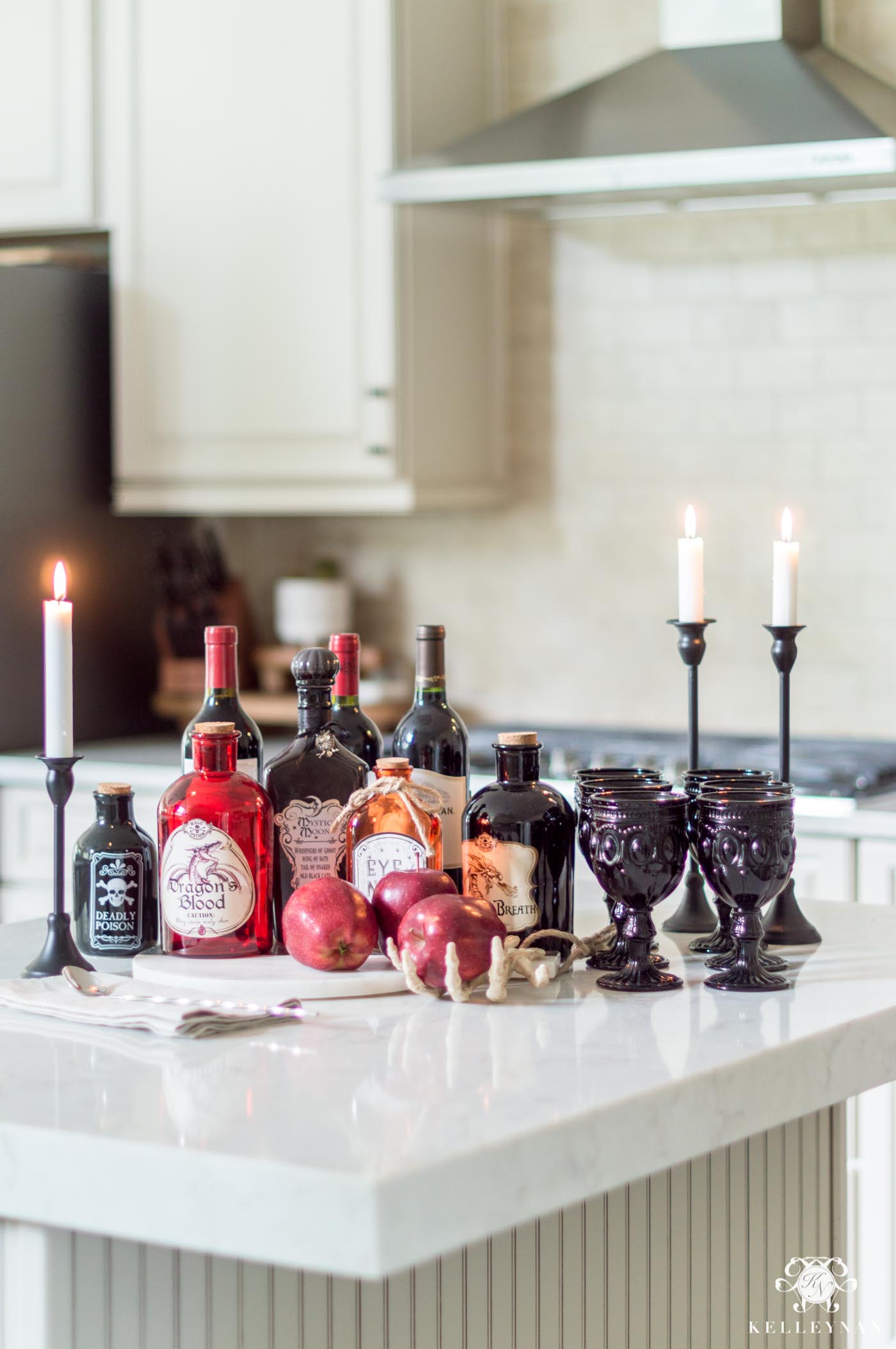 Halloween Kitchen Inspo and Other Home Decor Ideas