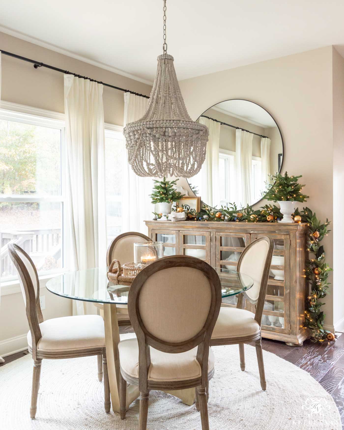 Breakfast Nook Greenery for Christmas