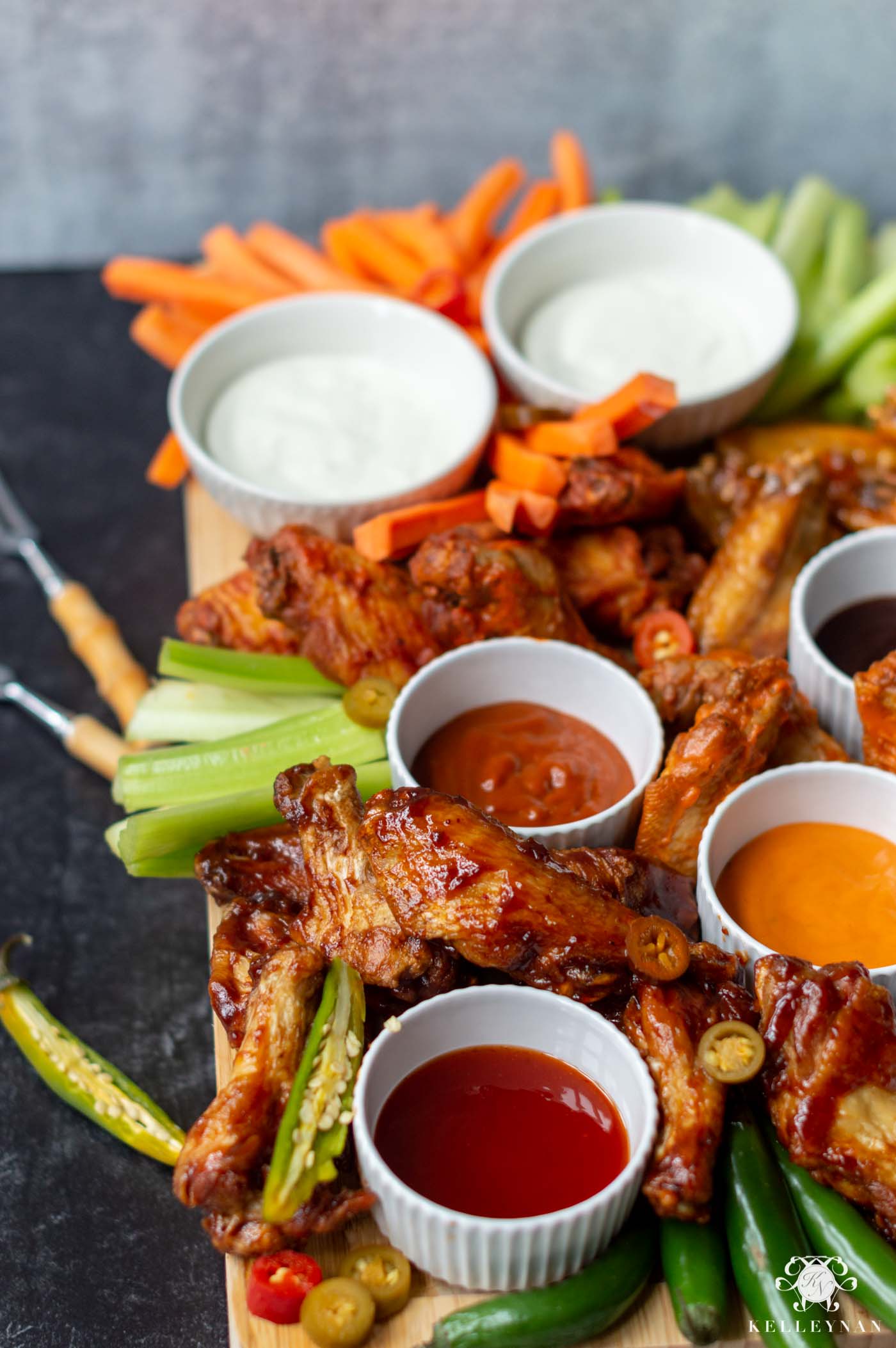 Superbowl Party Food Idea- Hot Wings n' Things Board