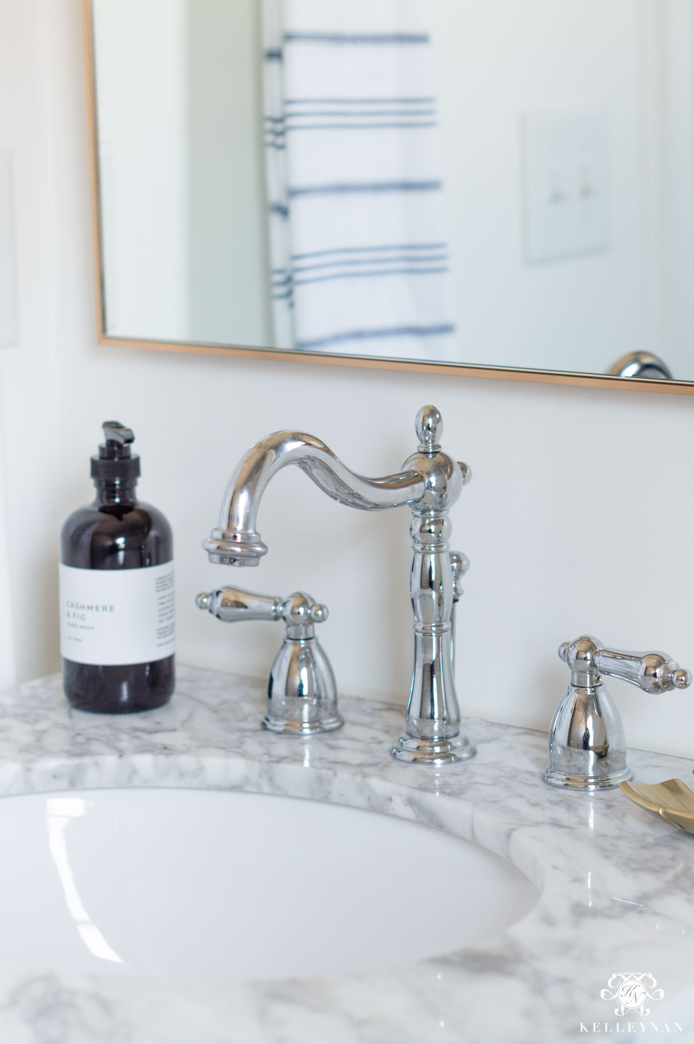 Powder Room Vanity and Design Ideas