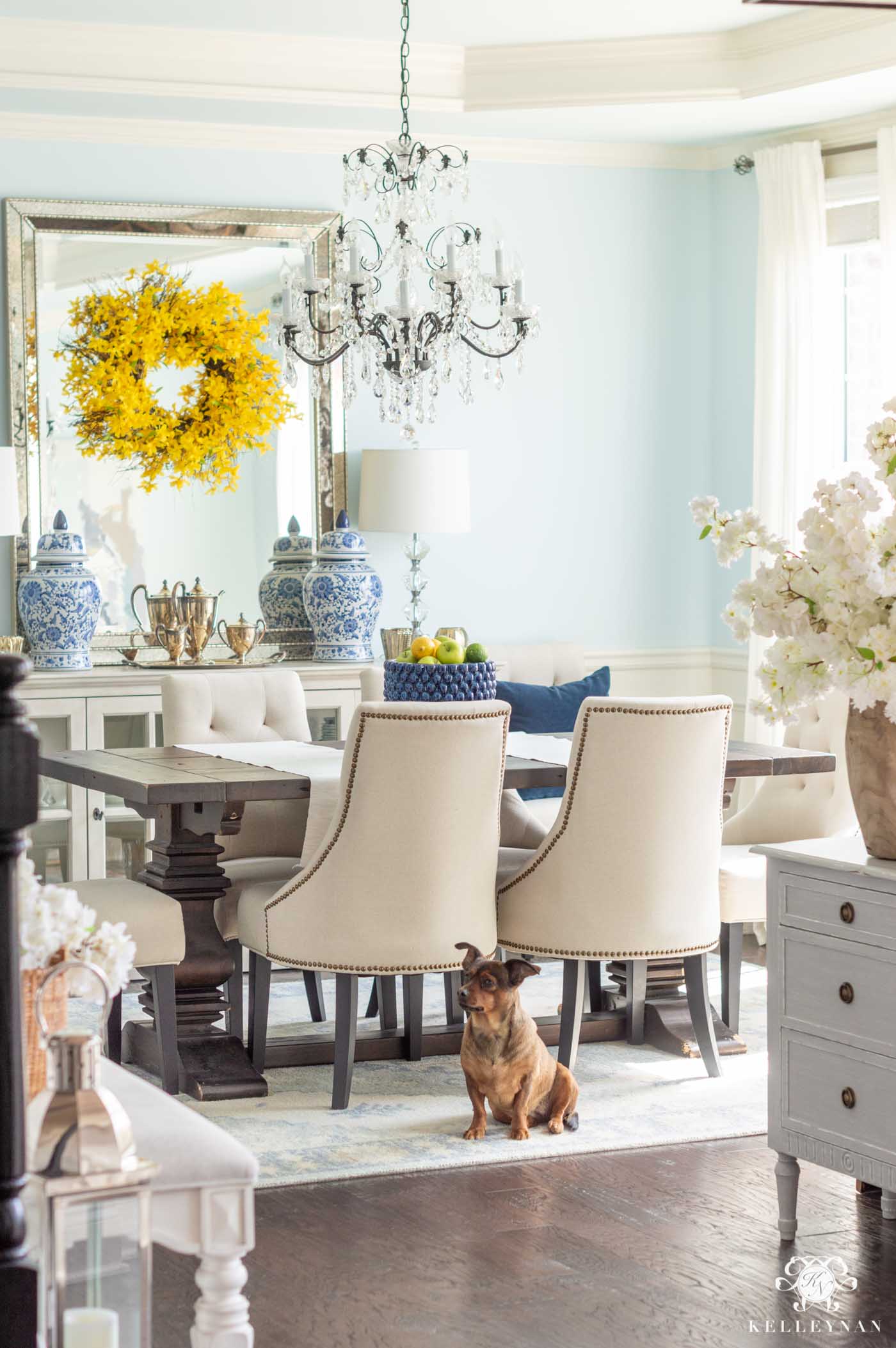 Blue and Yellow Spring Decorating Ideas