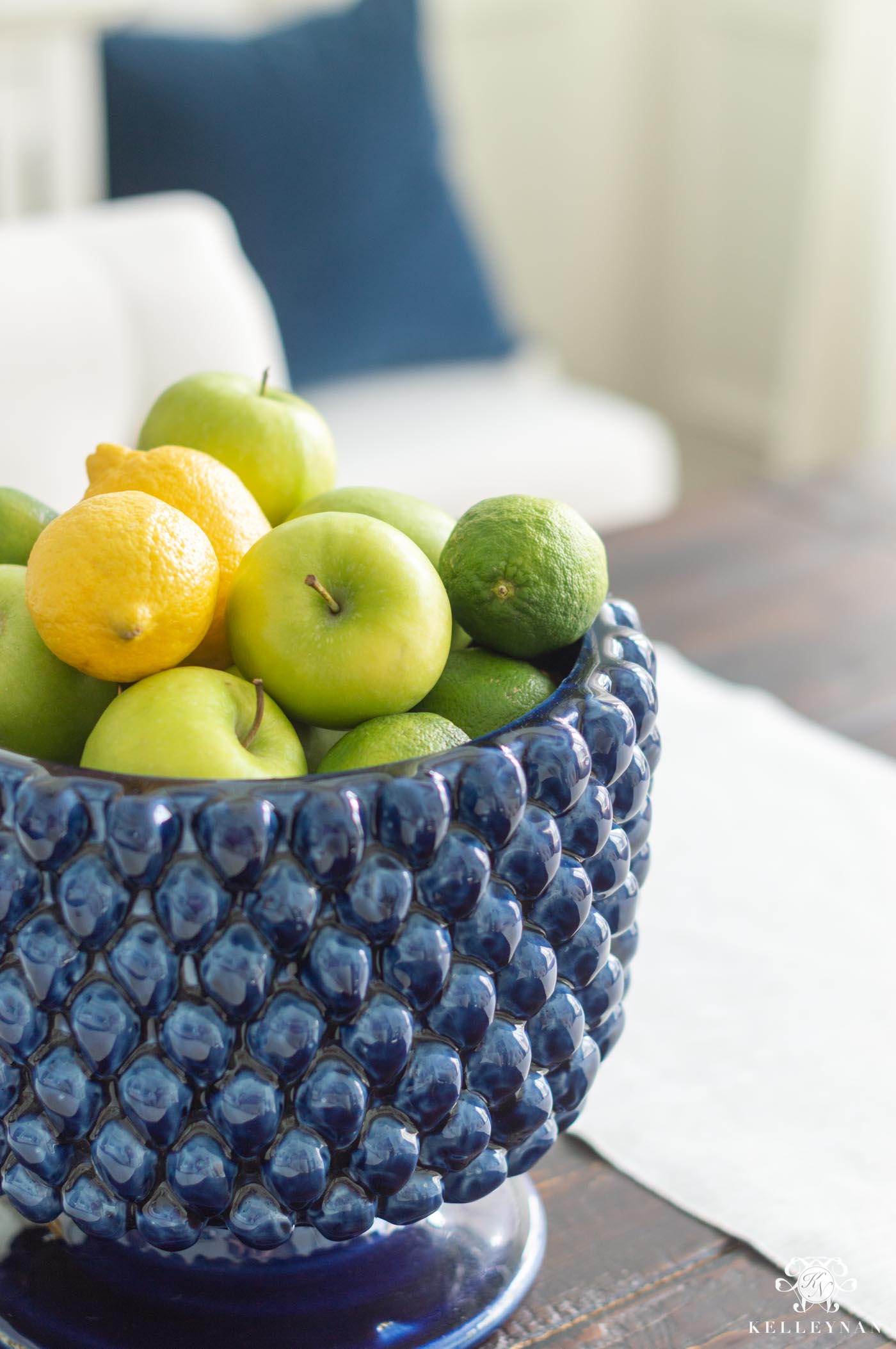 Easy Citrus Centerpiece Arrangement 