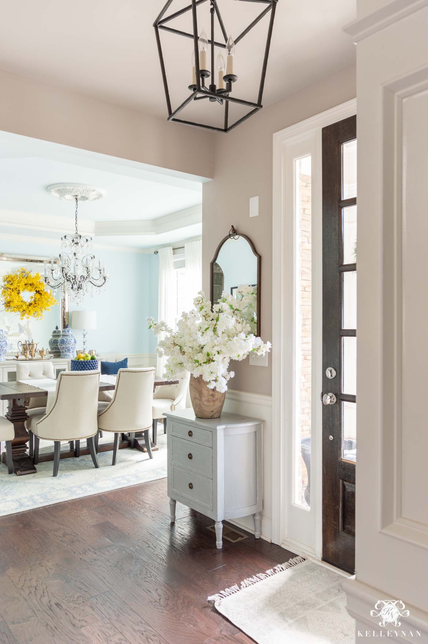 Spring Home Decorating Ideas with a Fresh Color Scheme