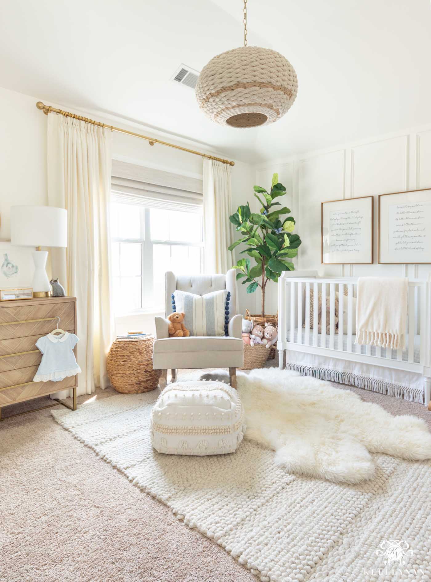 Benjamin Moore Simply White Paint in the Nursery - Beautiful White Nursery Paint Color!