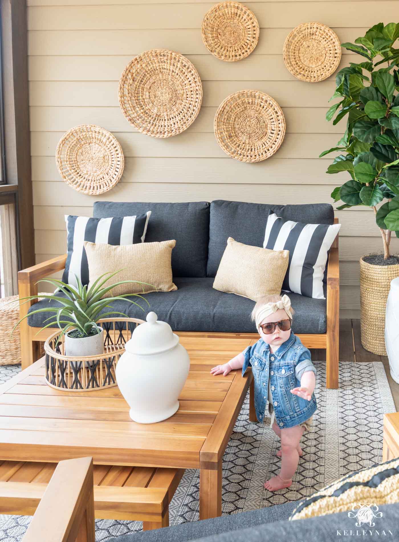 chairs for screened in porch