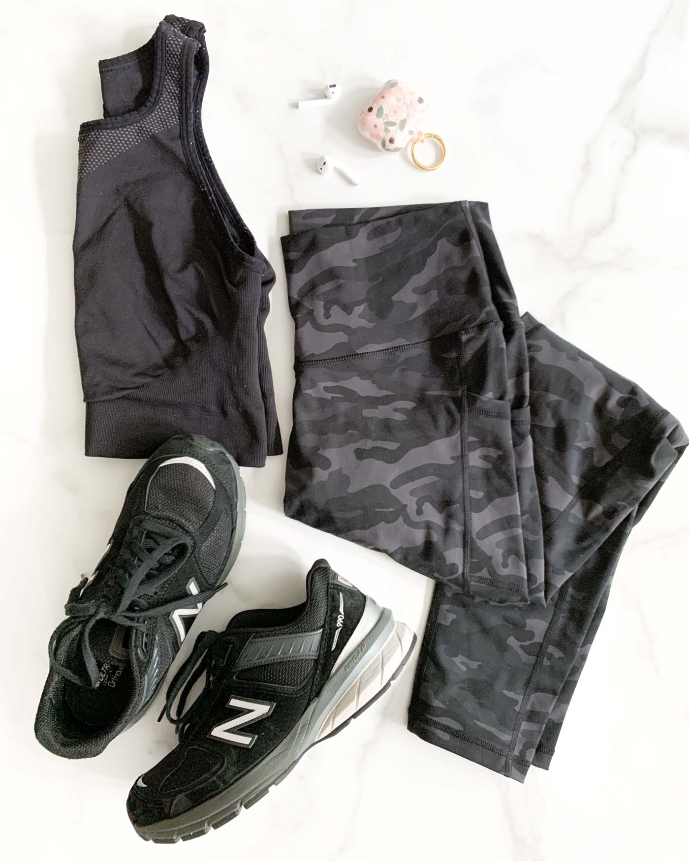 Best Black (Affordable) Workout Outfit and Gear