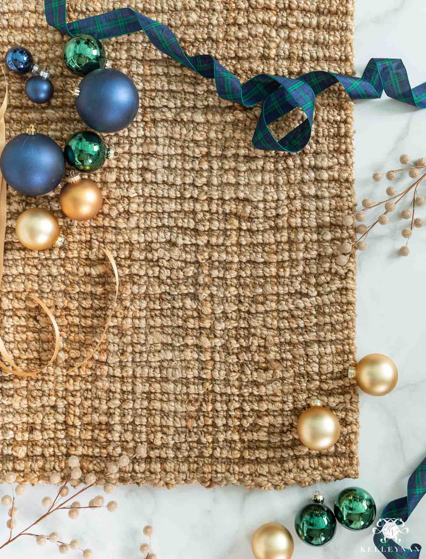 Christmas Color Scheme Ideas with Coordinating Rugs