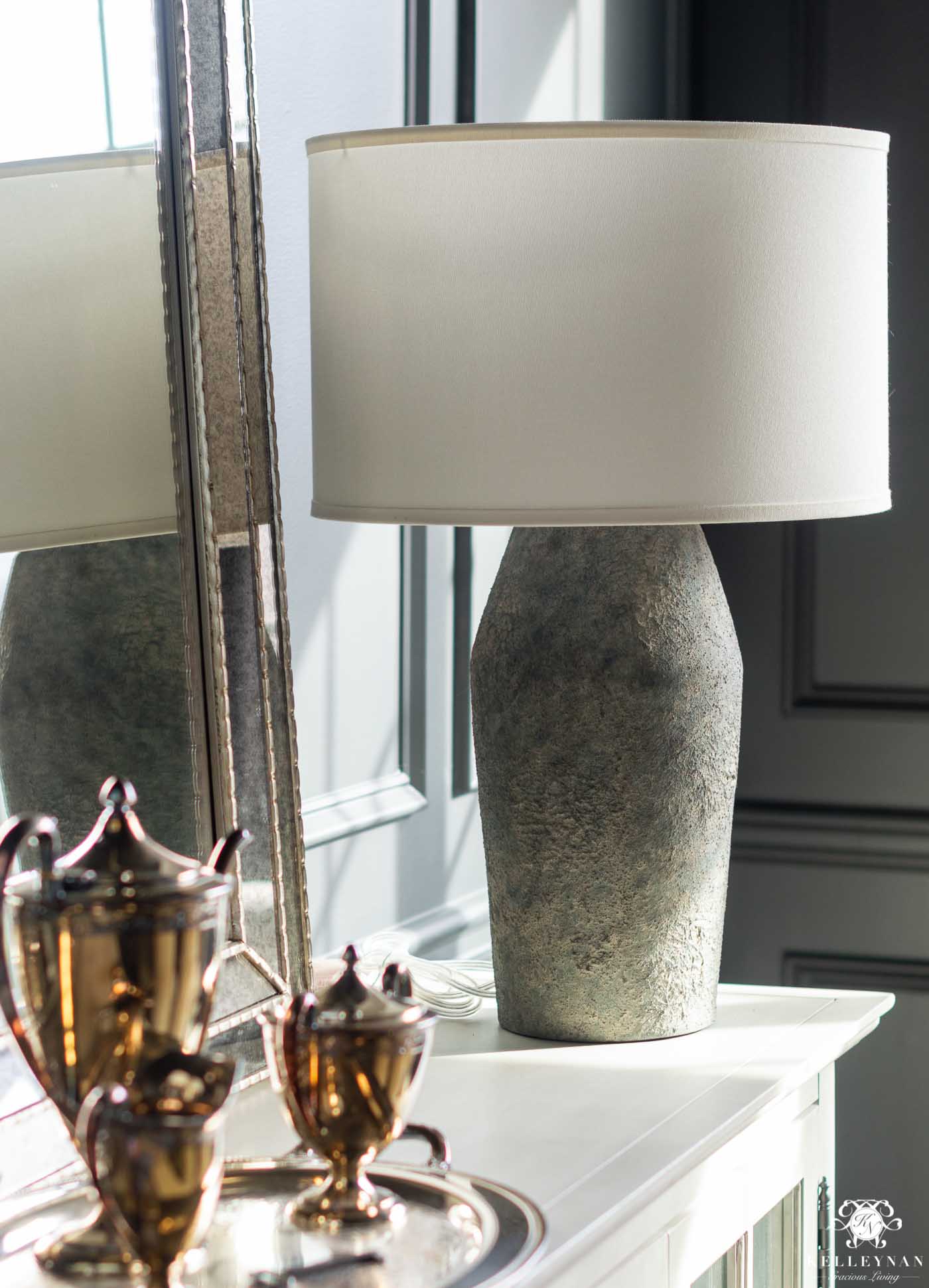 Best Terracotta Lamps & Concrete Lamps