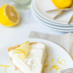 Refreshing & Easy No-Bake Lemonade Icebox Pie!