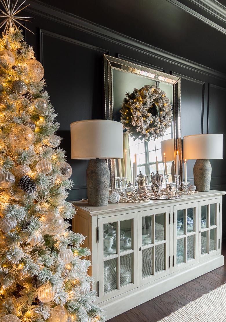 2021 CHRISTMAS HOME TOUR PART 1: COLORFUL HONEYCOMB BALLS