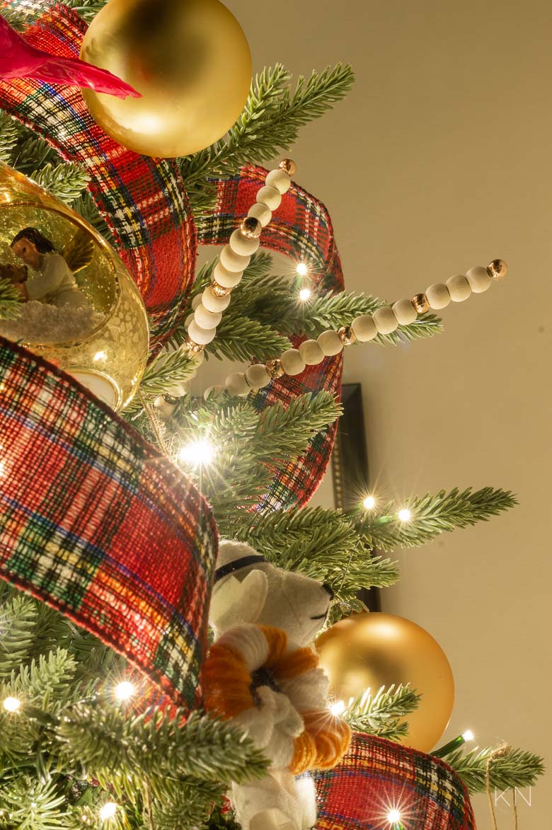 Tips for Accessorizing a Family Tree with Special Ornaments