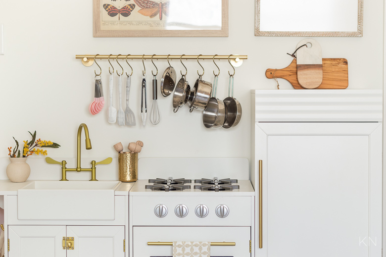 Kids Play Kitchens and Accessory Ideas