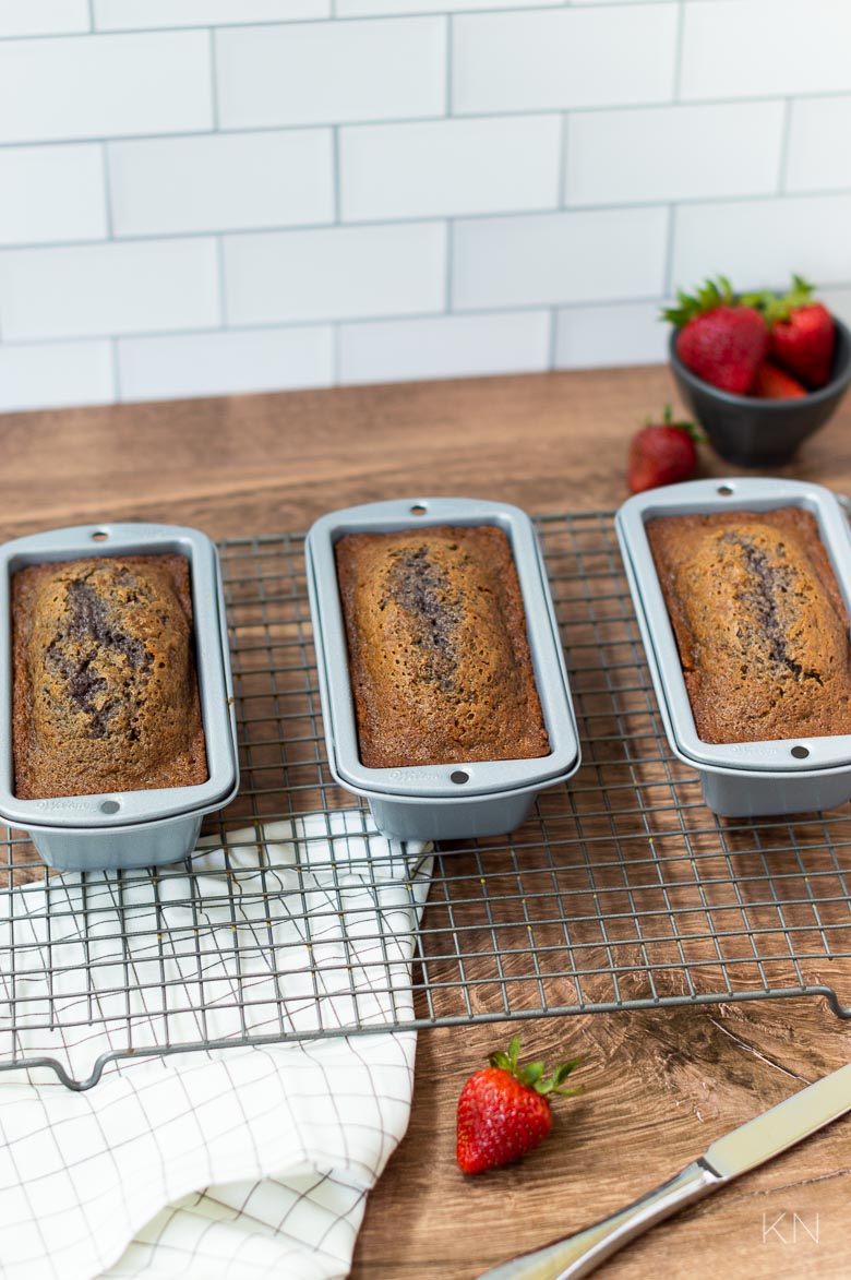 The Fruit Bread You HAVE to Make This Strawberry Season -- Strawberry Bread