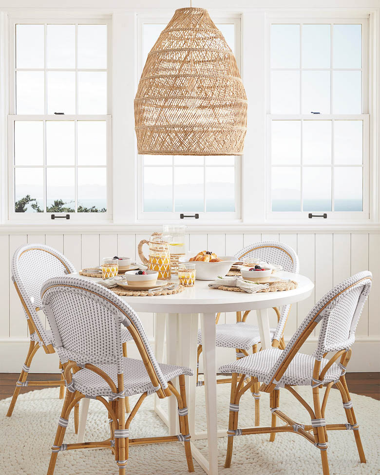 White Round Dining Table for Breakfast Nook Makeover